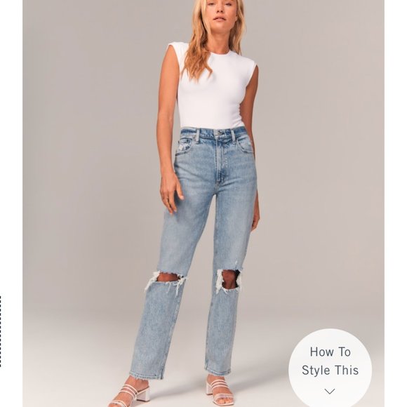 Abercrombie & Fitch 90s Ultra High Rise Ripped Knees Straight Jeans - Picture 7 of 7